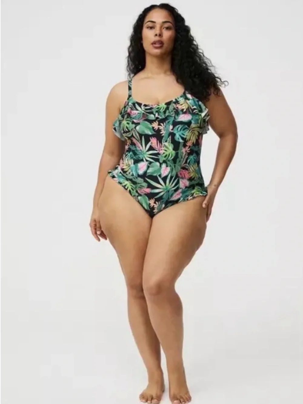 NWT Torrid Wireless Ruffle One Piece